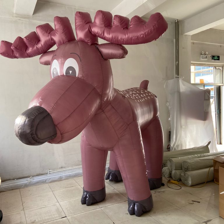 inflatable reindeer (3)