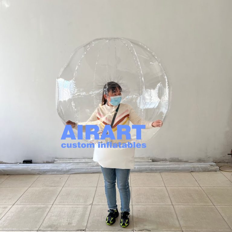 inflatable snowglobe (1)