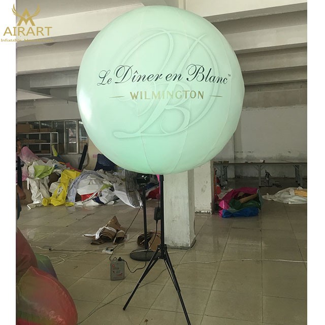 1.5m diameter inflatable tripod lighting balloon with logo for advertising