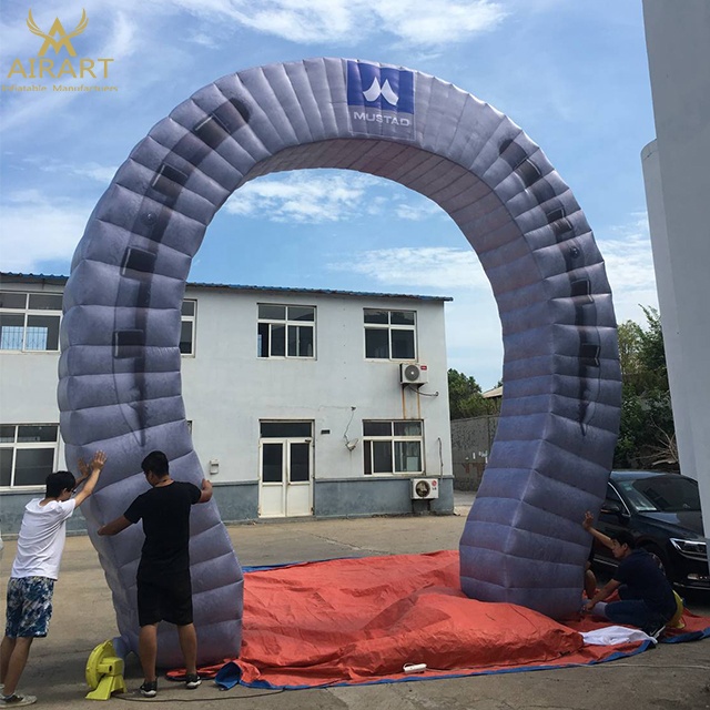inflatable arch (25)