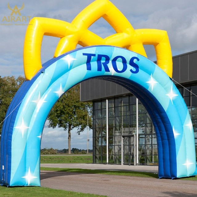 inflatable arch (42)