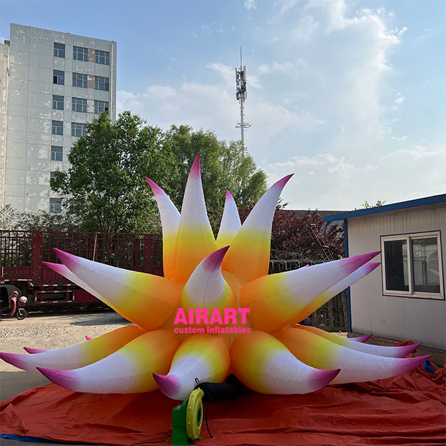 Giant inflatable flowers for stage decoration