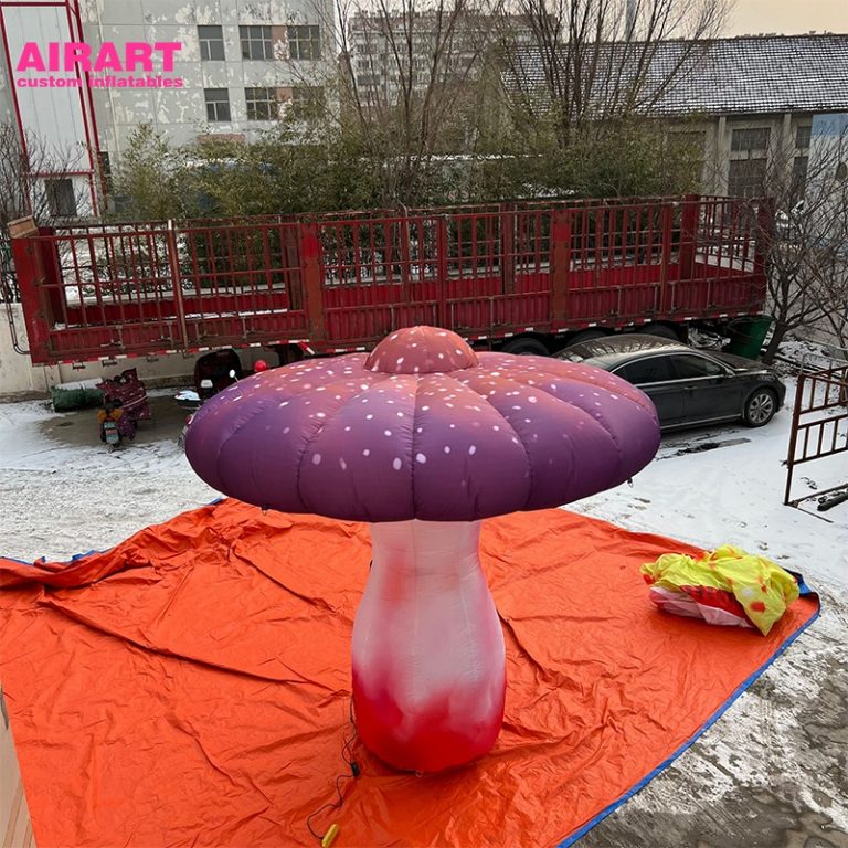 inflatable mushroom with customized pattern