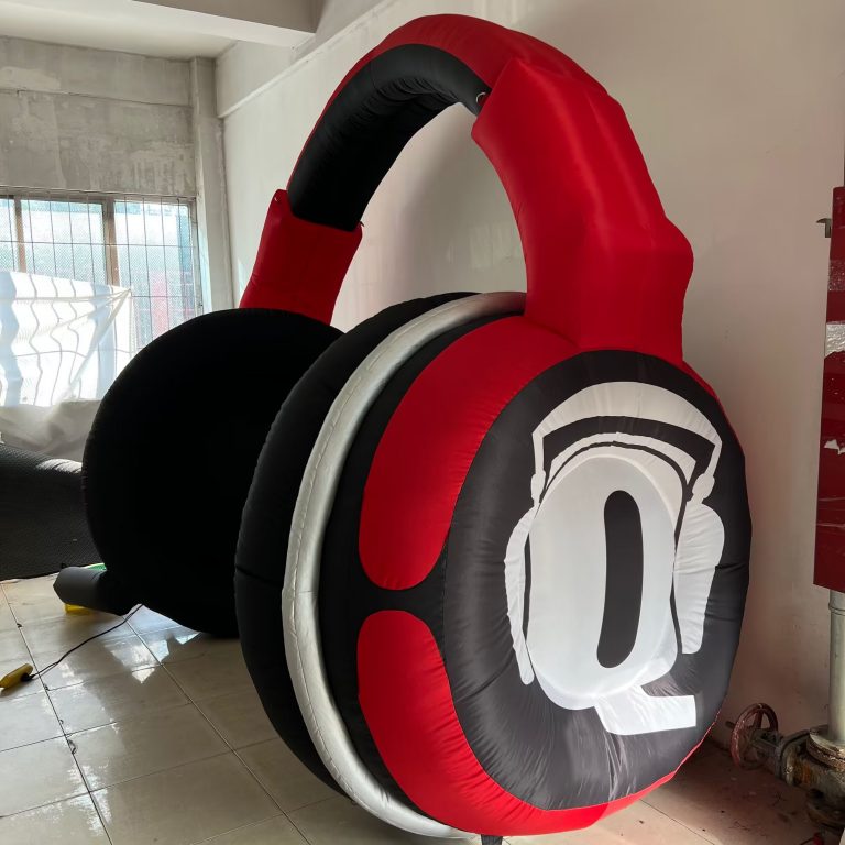 giant inflatable earphone with customized logo printing