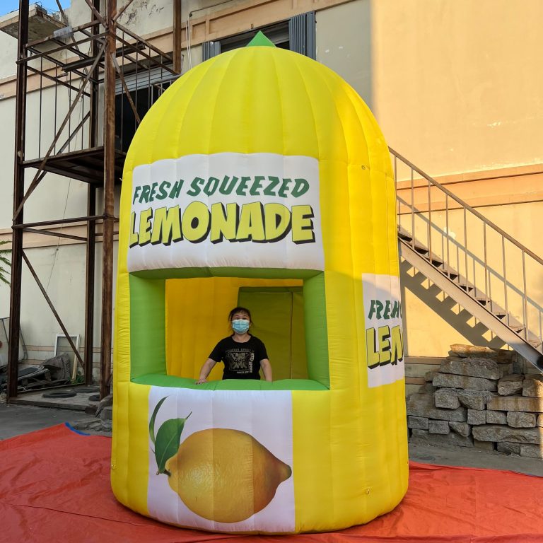 inflatable lemon kiosk (3)