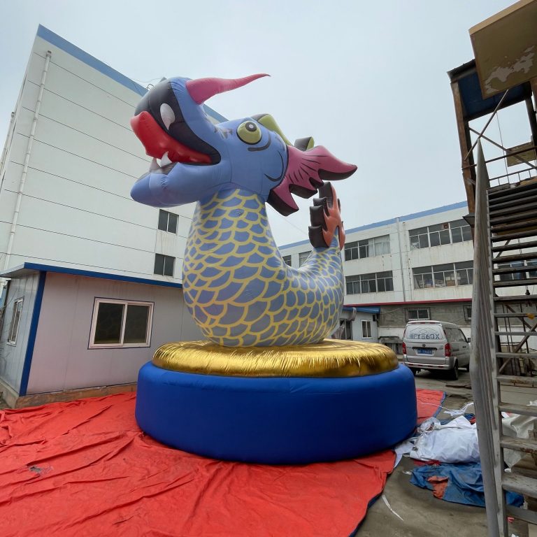 dragon inflatable (8)