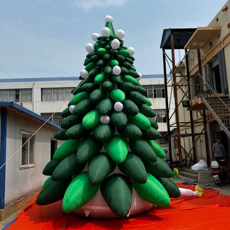 inflatable xmas tree (3)