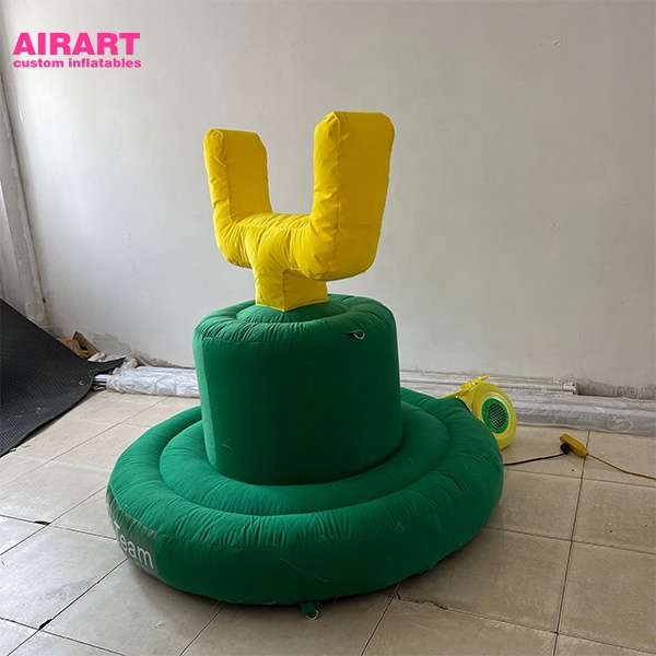 giant inflatable hat for Christmas party