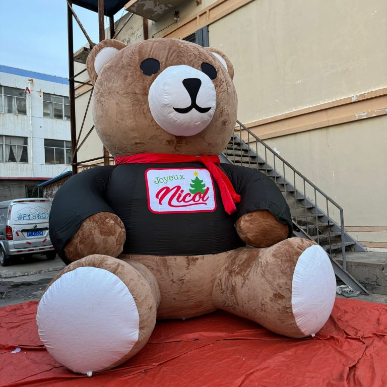 inflatable bear custom Christmas bear with shirt