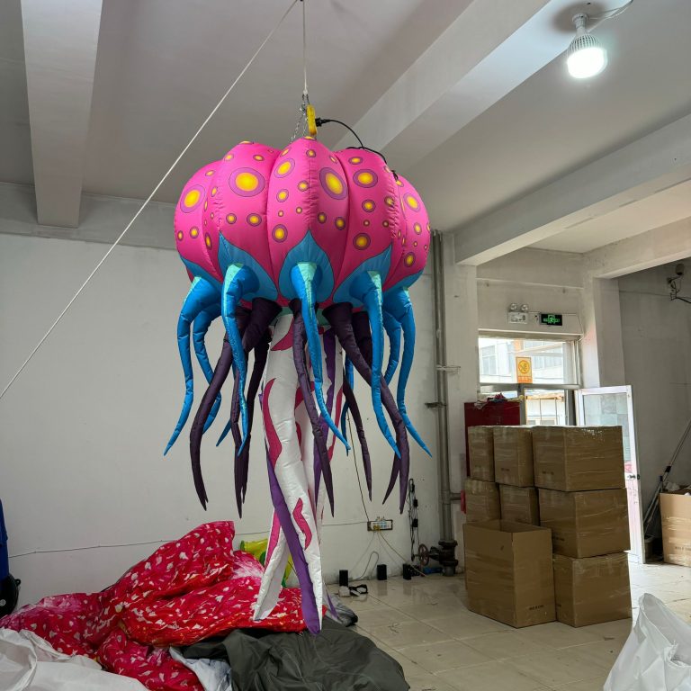 inflatable jellyfish (3)