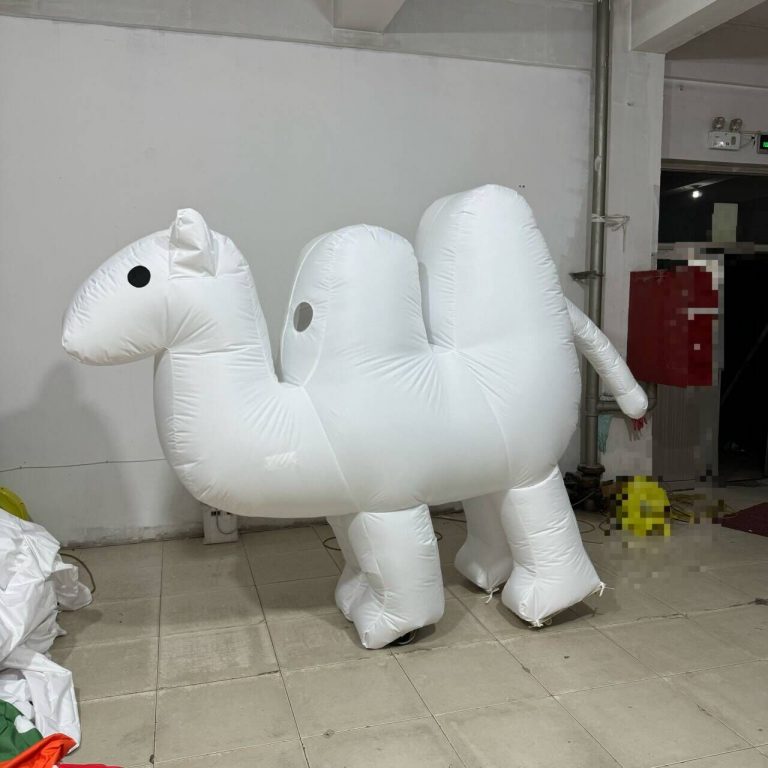 inflatable camel costume moving inflatable animal replicas