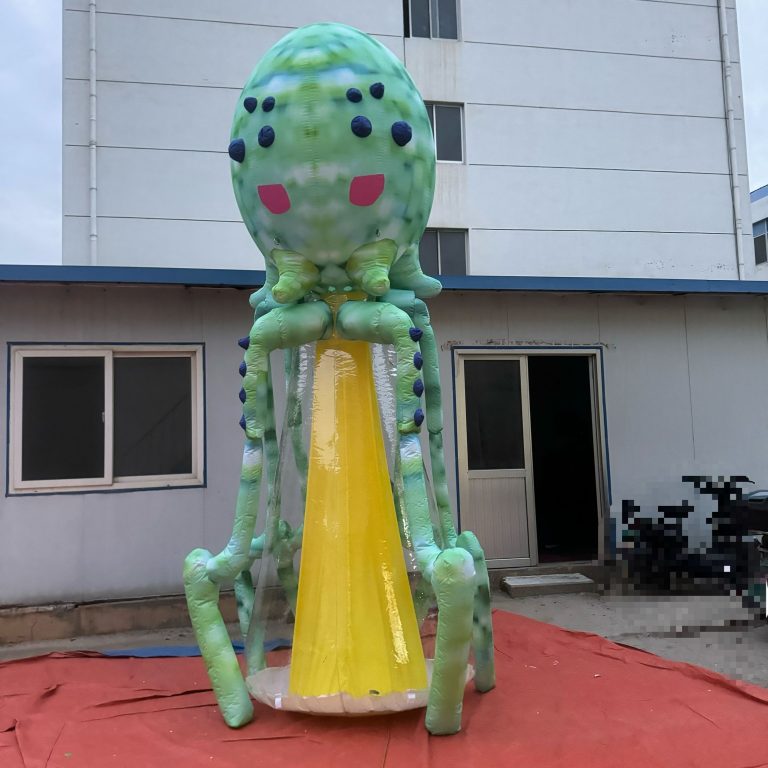 inflatable alien (1)