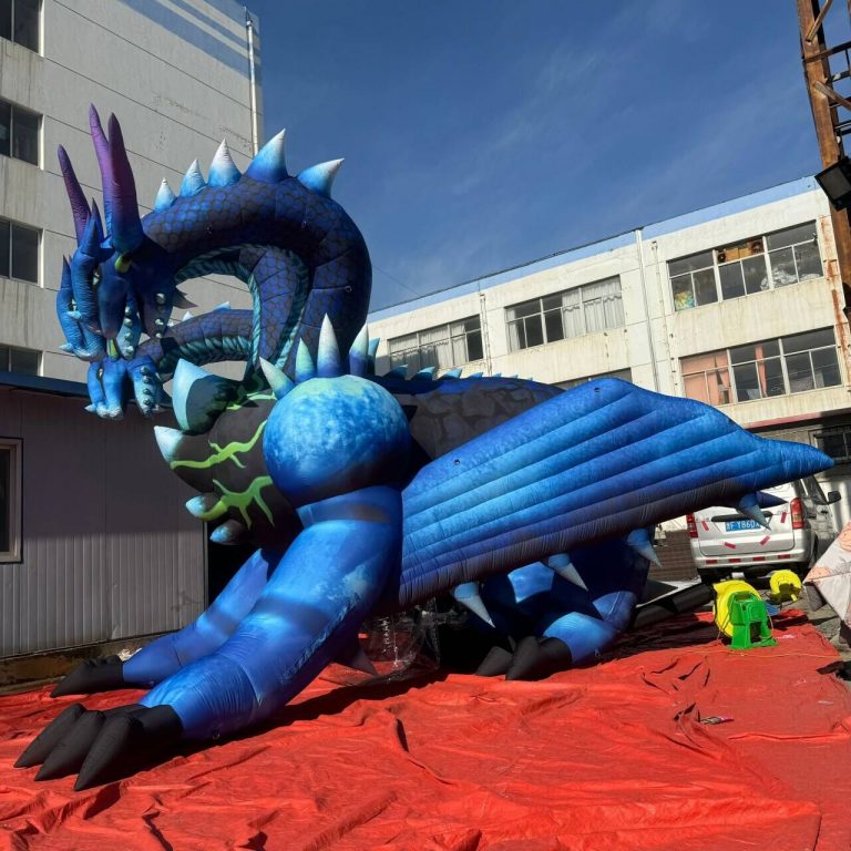 inflatable anime dragon (2)