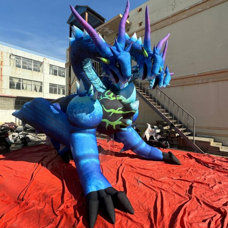 inflatable anime dragon (5)