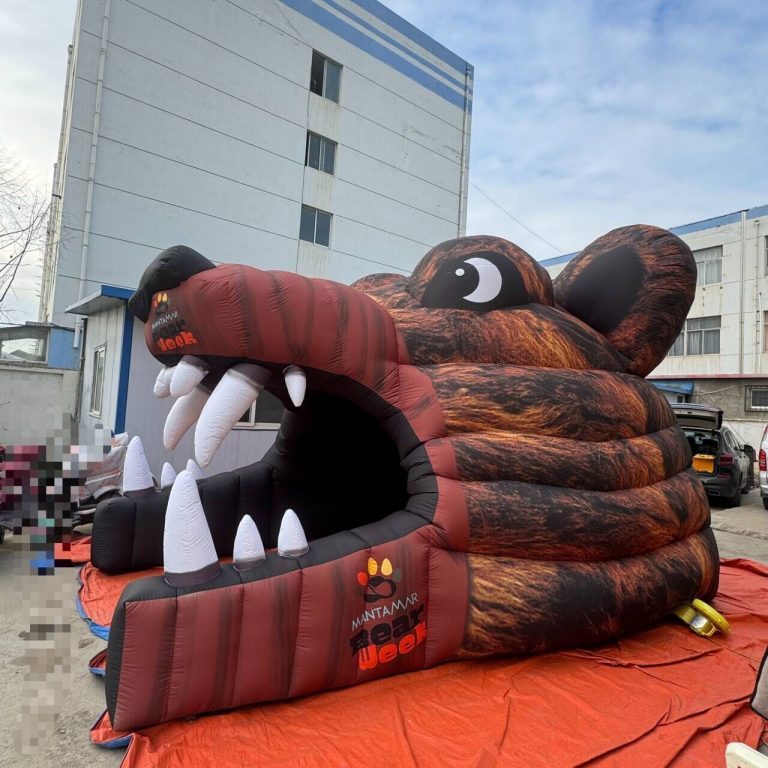 inflatable bear tunnel (6)