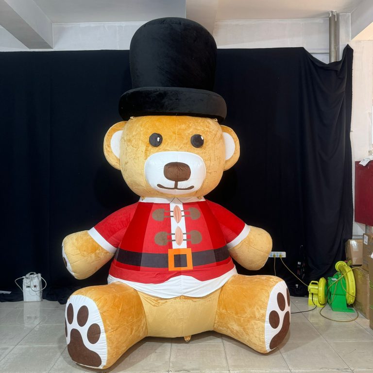 inflatable bear with hat (1)