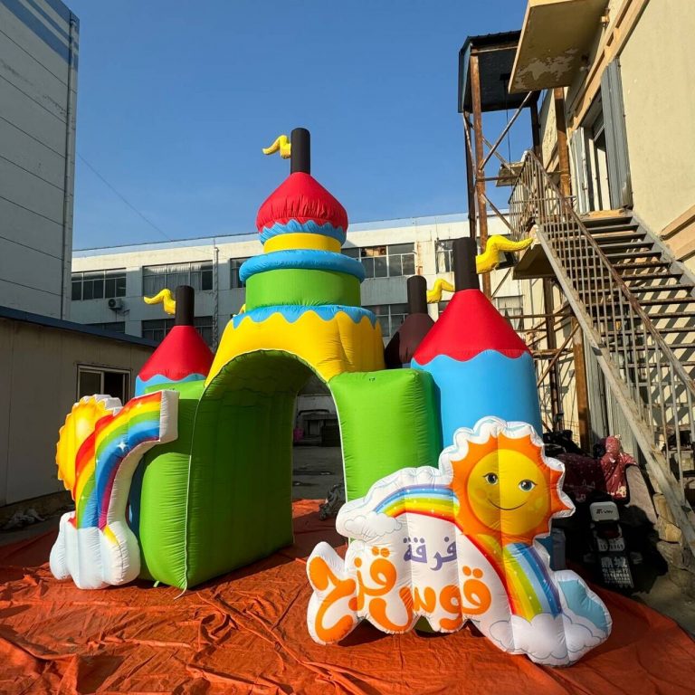 inflatable castle (2)