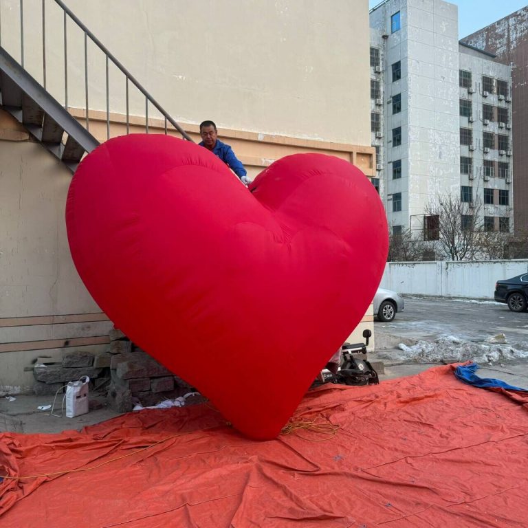inflatable heart (4)