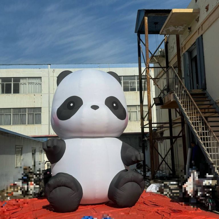 inflatable panda (3)