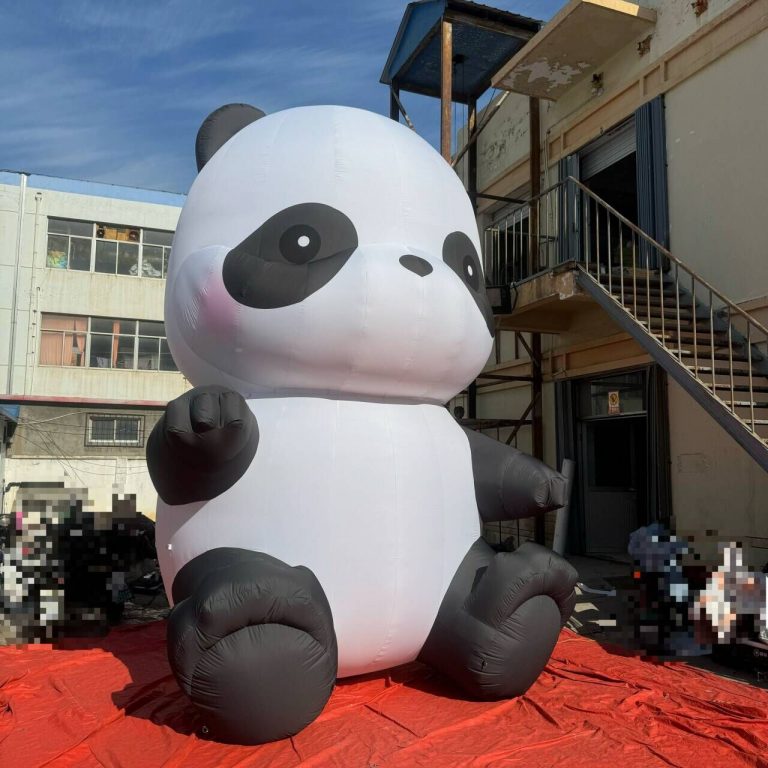 inflatable panda (5)