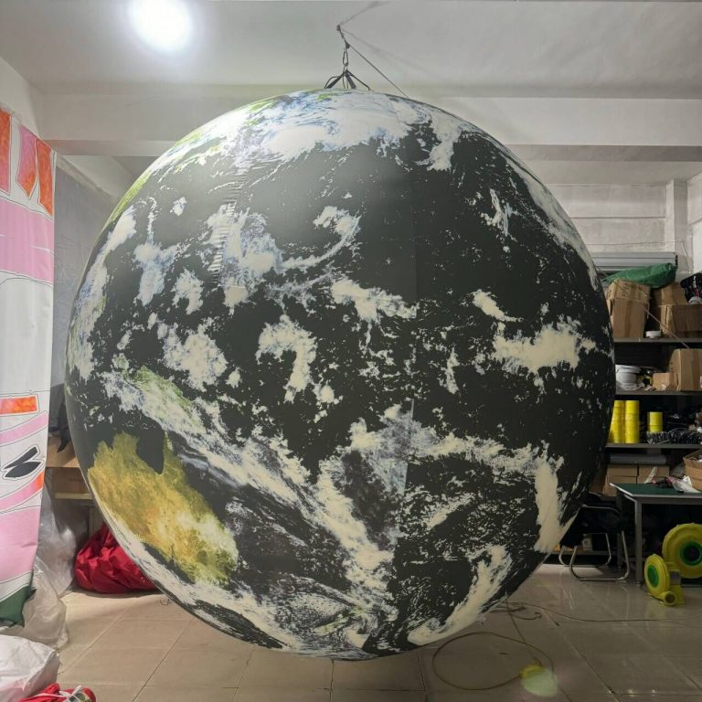 inflatable planet (2)