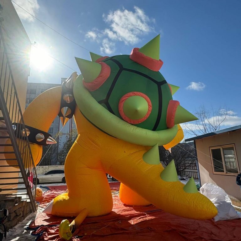 inflatable turtle monster (1)