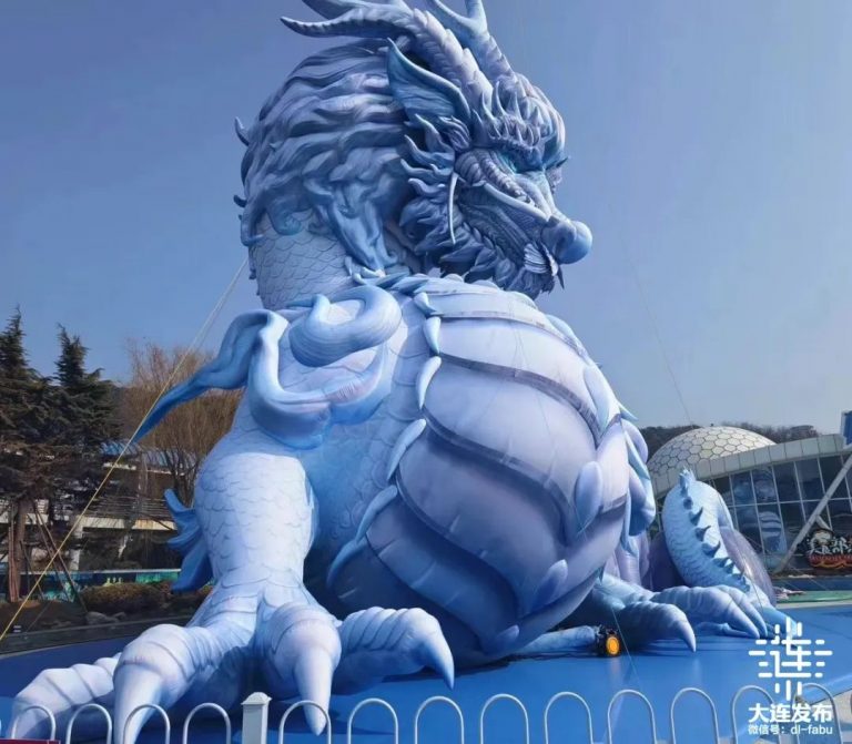 giant dragon inflatable (2)