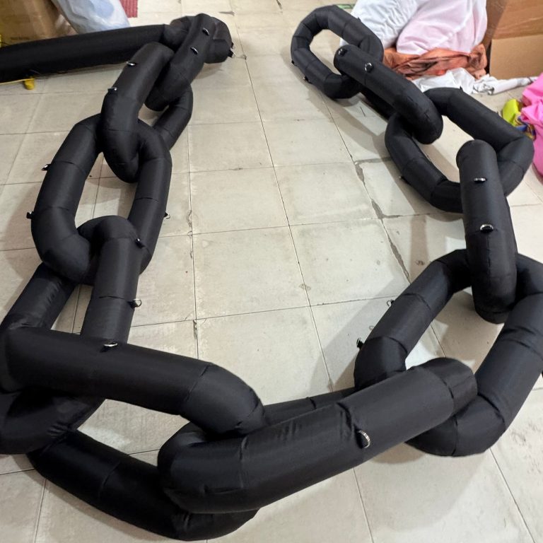 inflatable chains (2)