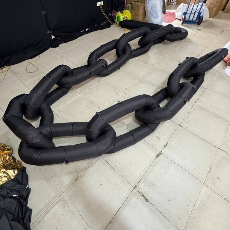 inflatable chains (3)