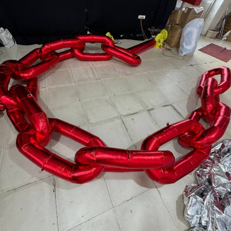 inflatable chains (4)