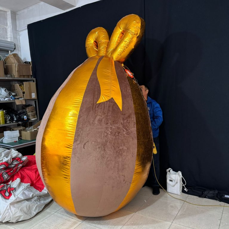 inflatable easter egg (13)