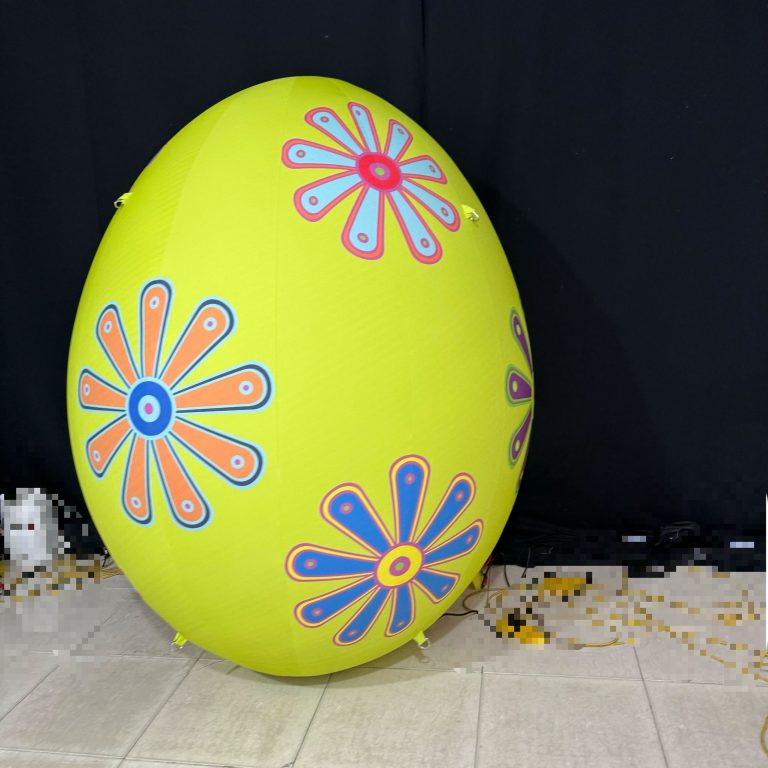 inflatable easter egg (2)