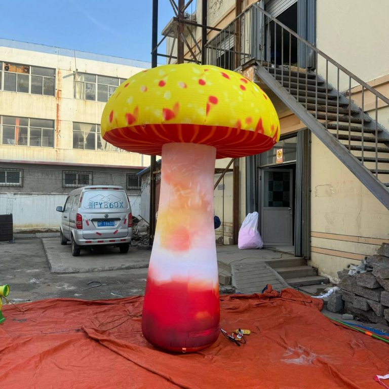 inflatable toadstool mushrooms 4m customized for decoration