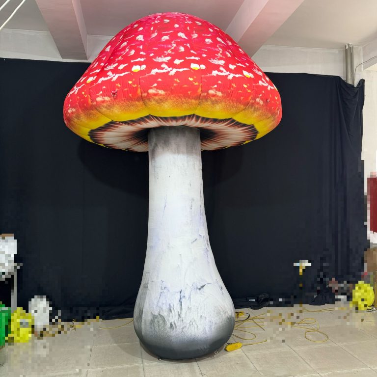 inflatable mushroom (2)