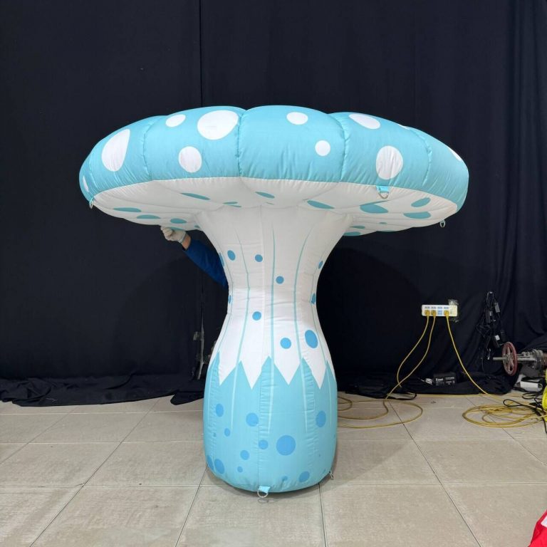 customized color inflatable mushroom inflatable toadstool