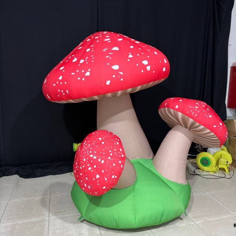 inflatable mushroom (6)