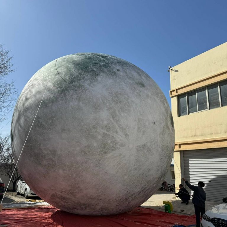 8m inflatable moon (5)