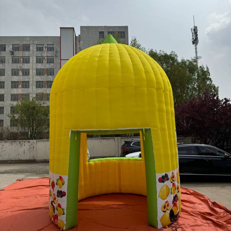 inflatable lemon kiosk (4)