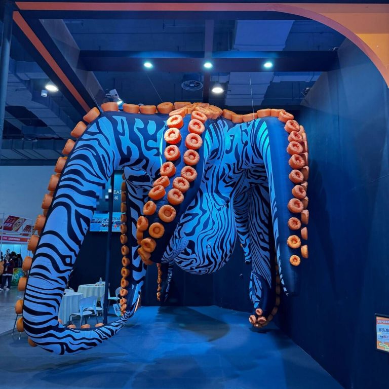 inflatable octopus (1)