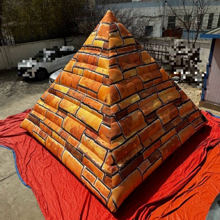 inflatable pyramid (1)