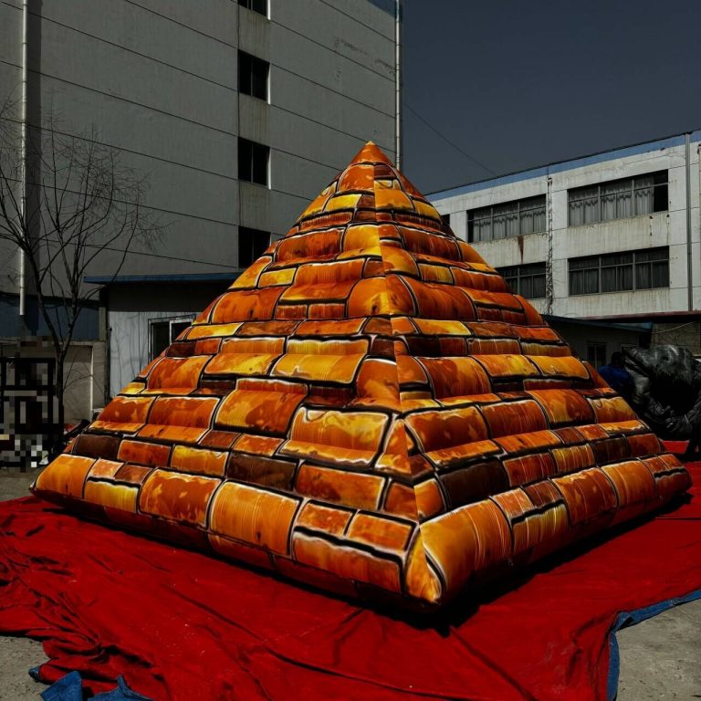 inflatable pyramid (2)