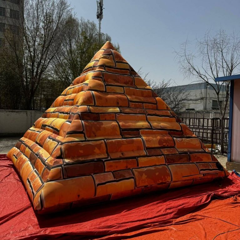 inflatable pyramid (4)