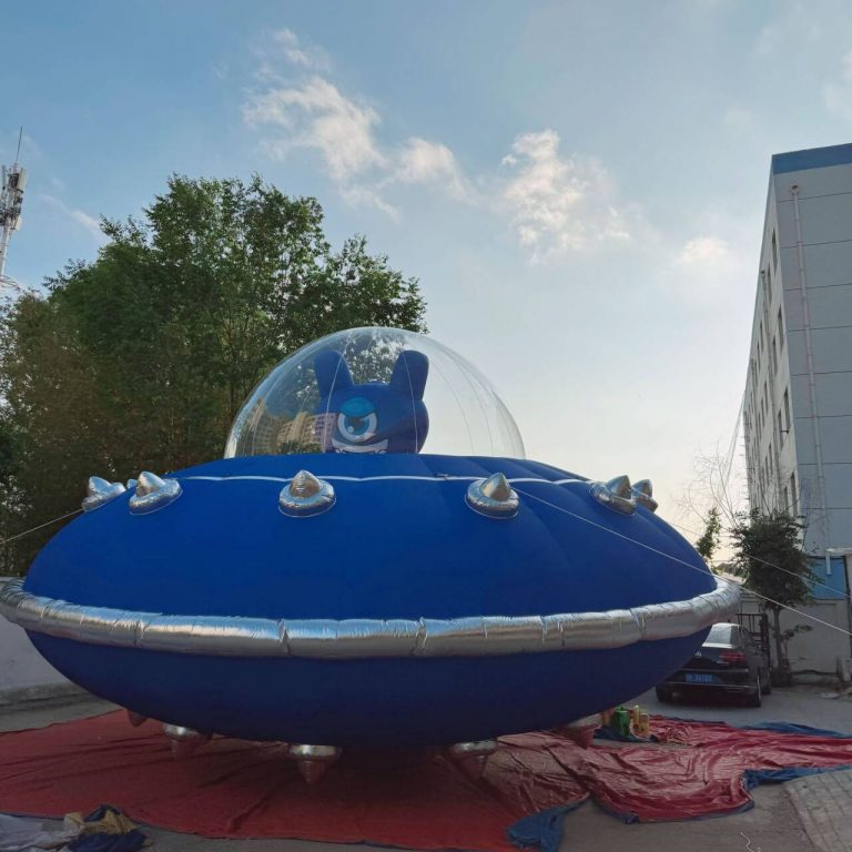 inflatable UFO cartoon for theme event decoration
