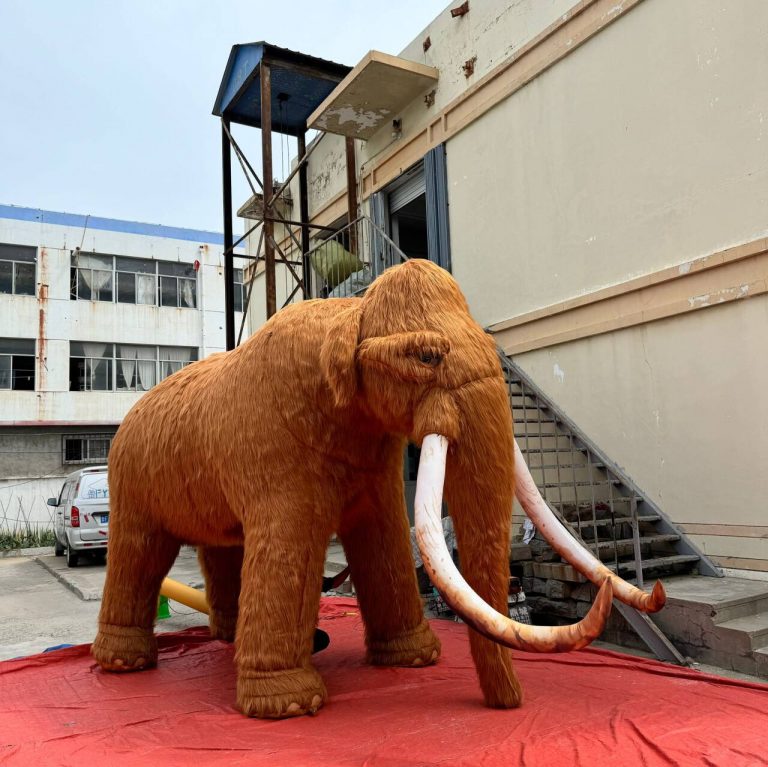 inflatable Mammoth (2)