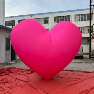 heart-shaped inflatables -1