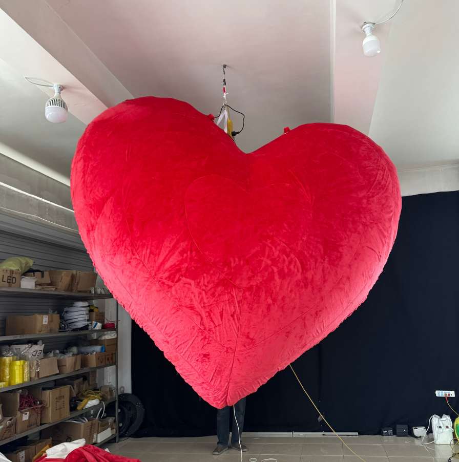How to Choose the Perfect Valentine's Day Inflatable