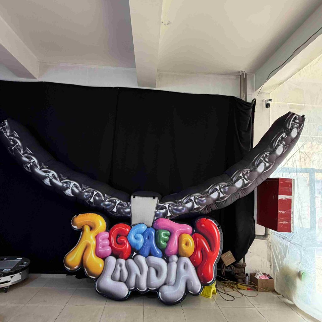 Inflatable Advertising