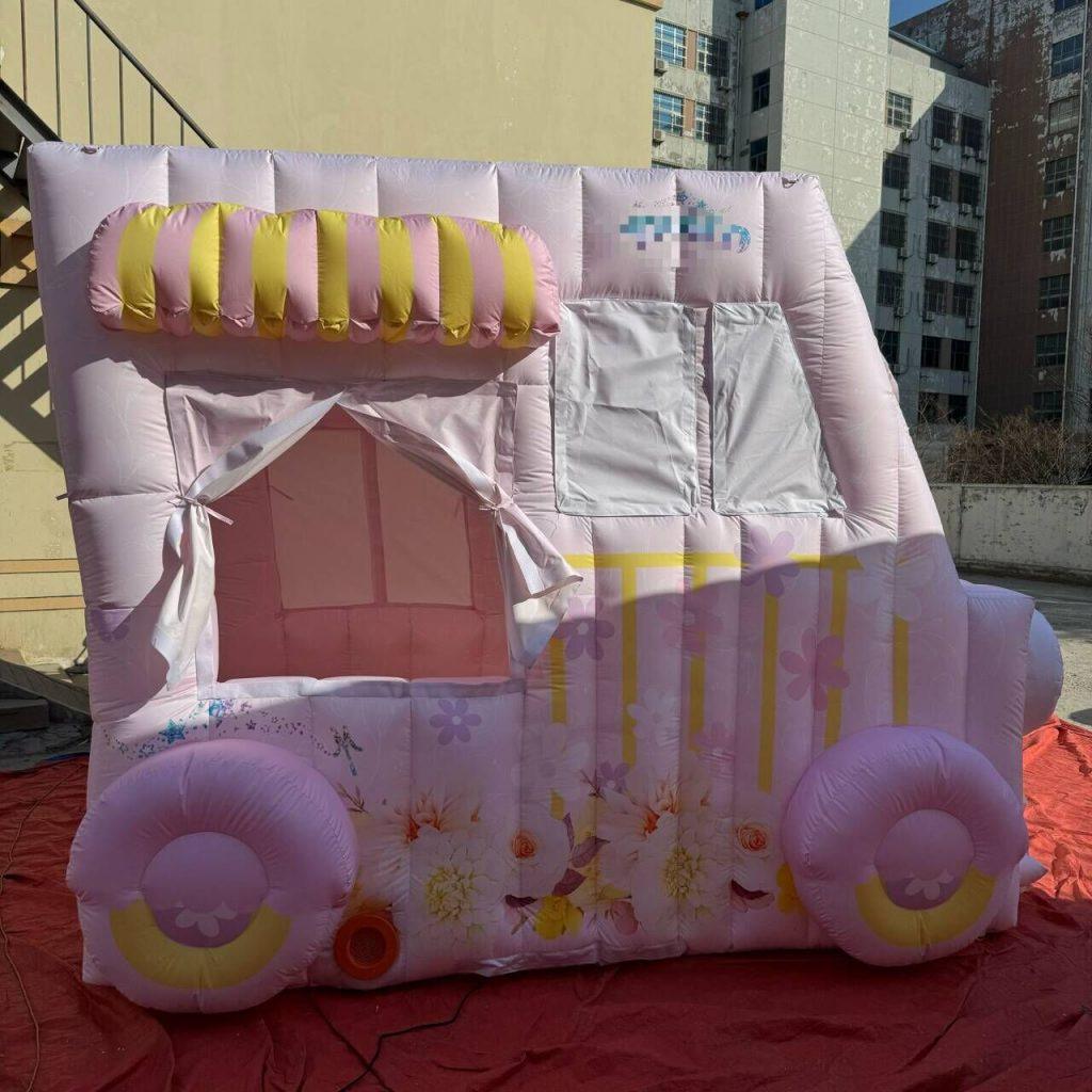 Inflatable Photo Booth (2)