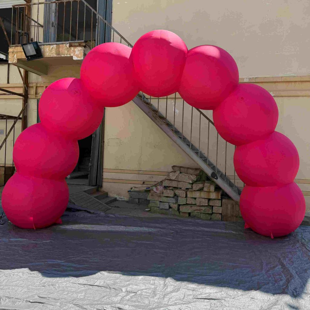 Inflatables pink balloon arch (2)