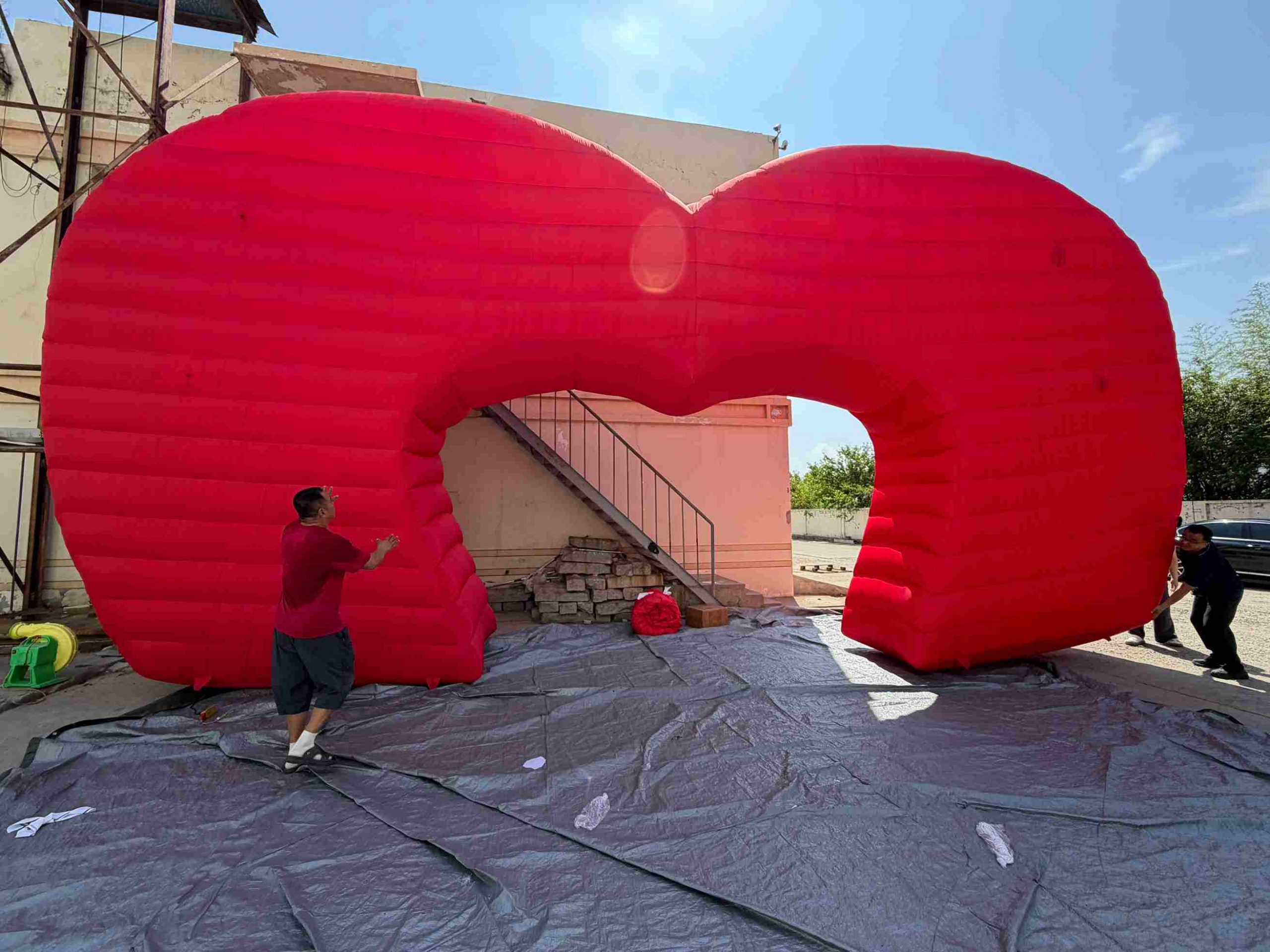 Inflatable Arch Advertising 7 Ways to Stand Out at Events and Outdoor Promotions